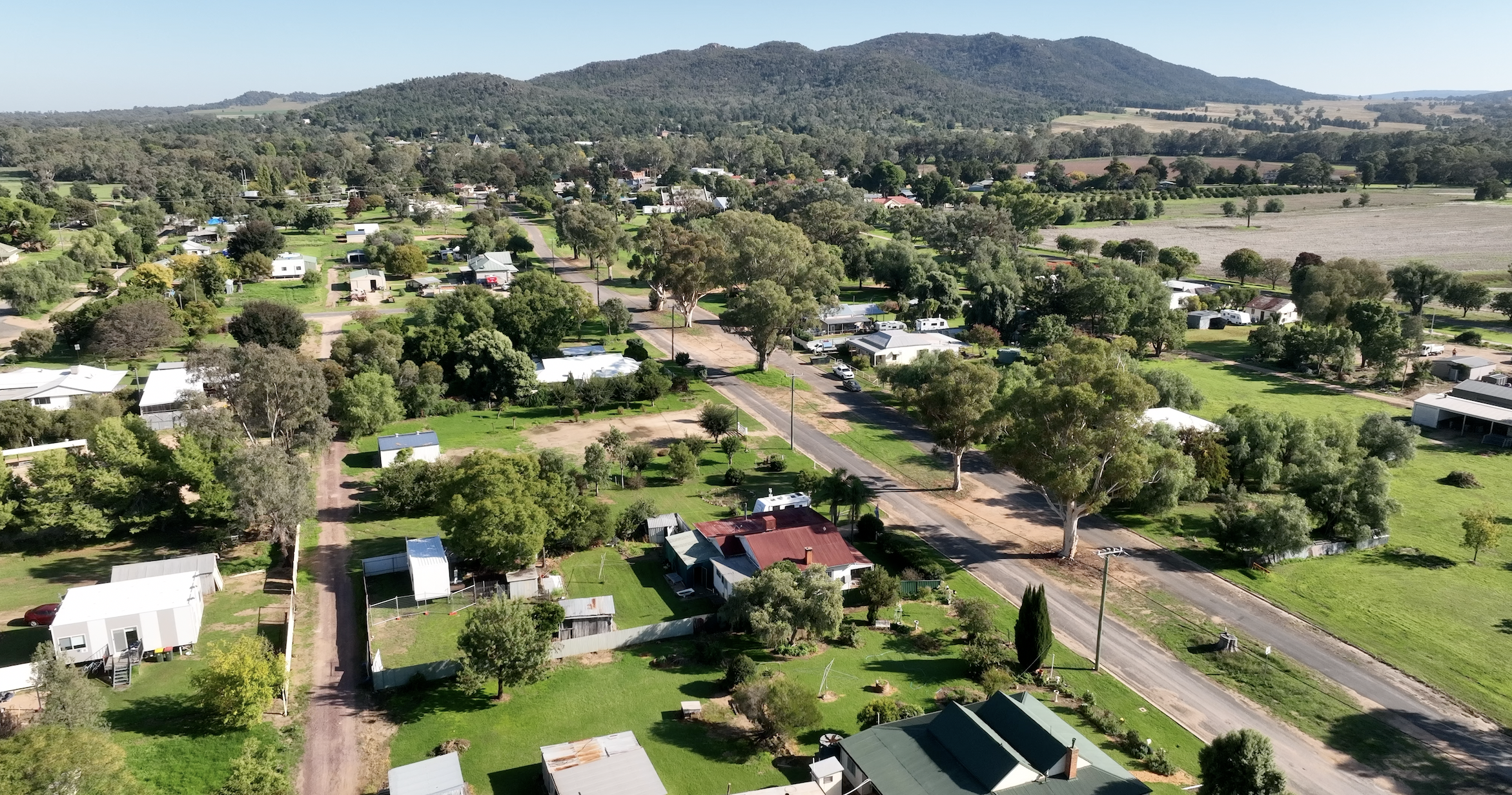 Eugowra township aerial view.png